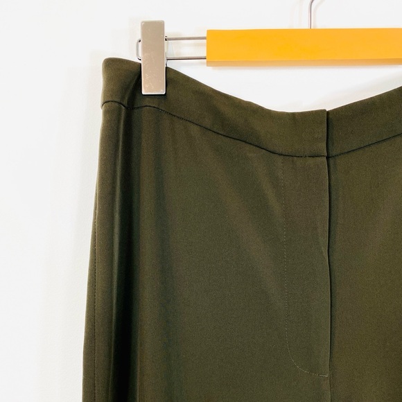 H&M Green Flowy Wide Leg Dress Pants - Picture 3 of 3